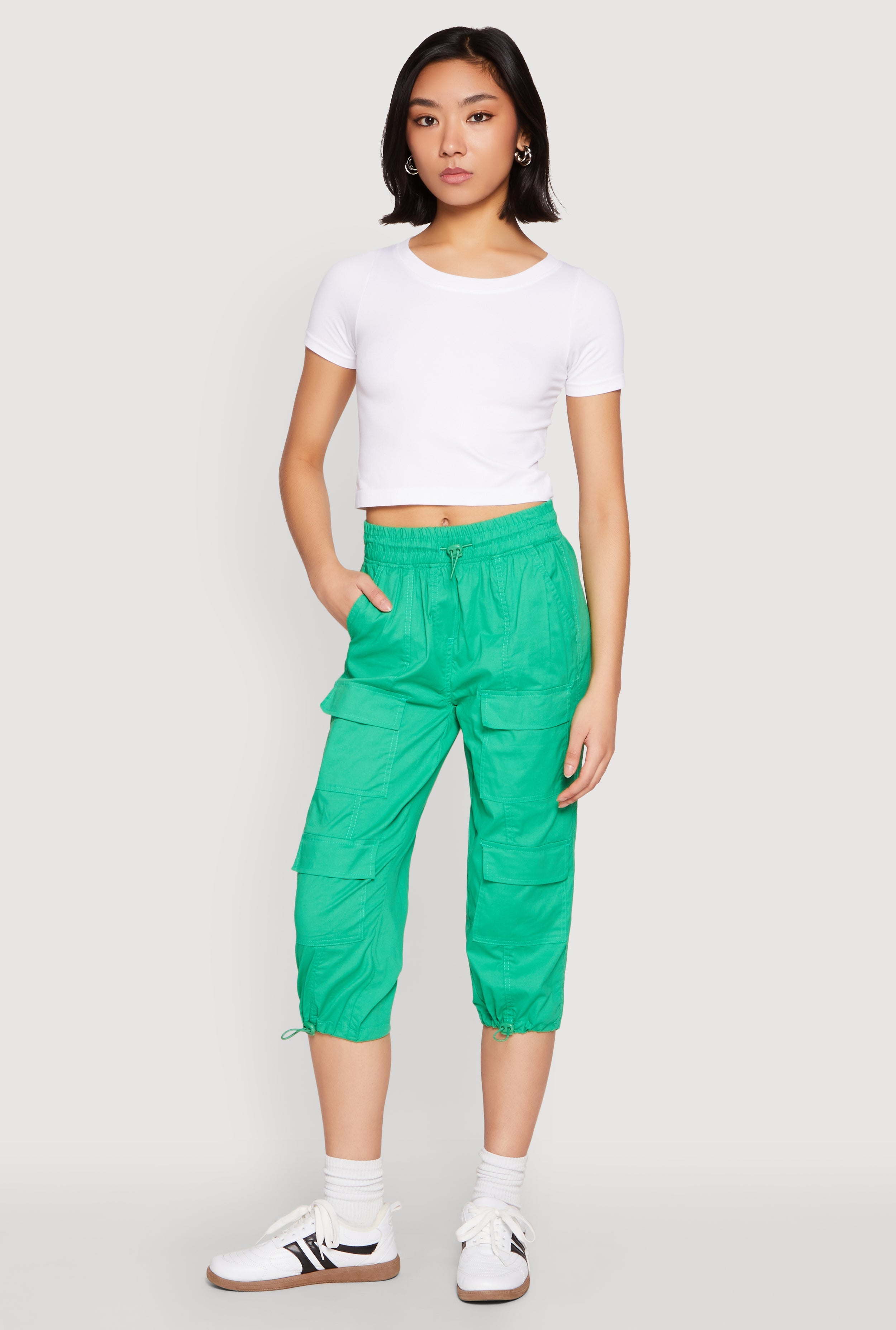 Toggle Drawstring Hem Cargo Capris