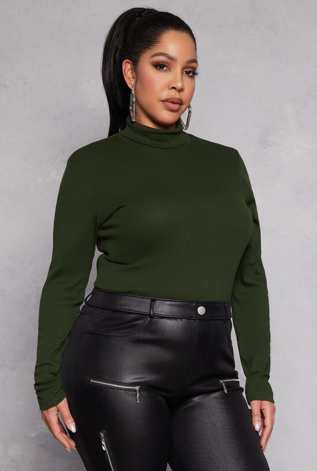 Plus Size Ribbed Knit Long Sleeve Turtleneck Top
